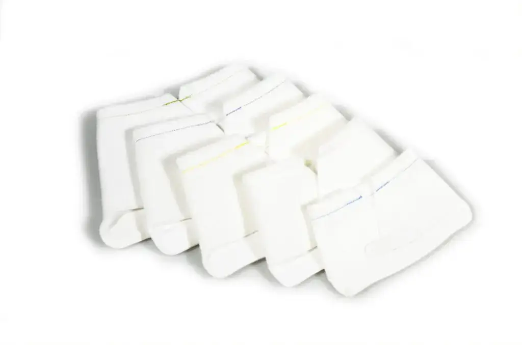 neonatal neoflow bonnets for use in respiratory care